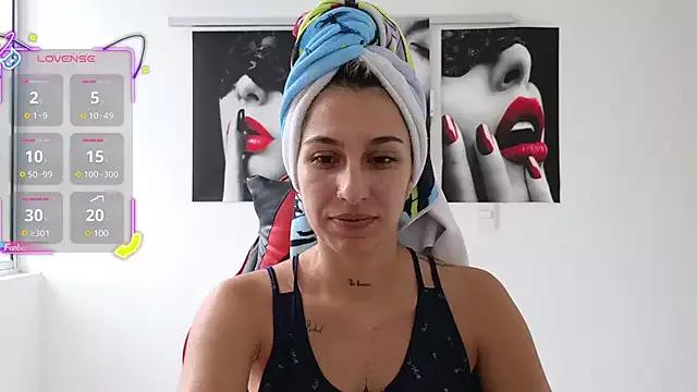 tammyandrade_ from StripChat