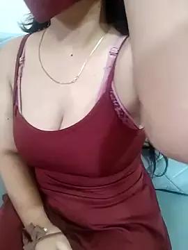 Tara_Golz from StripChat