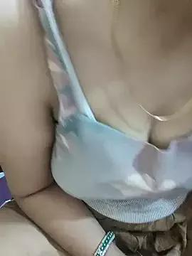 Tara_Golz from StripChat