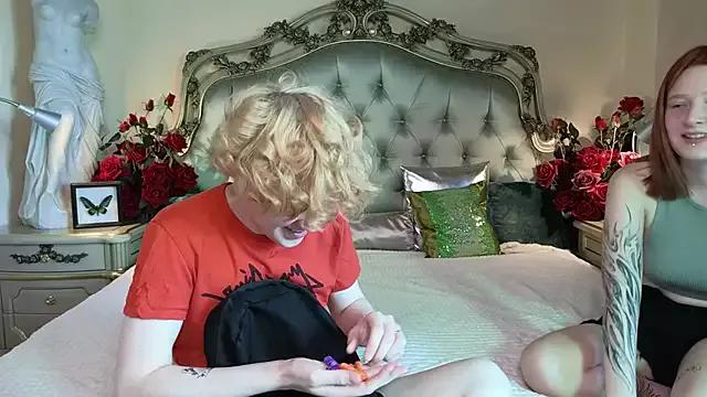 Tara_Lawson from StripChat