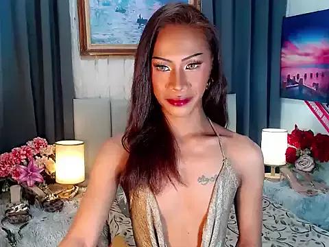 Tarah_Ebony from StripChat