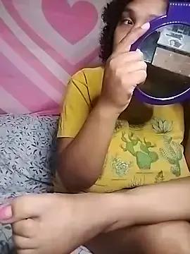 TasteeKitty from StripChat