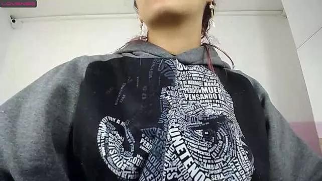 tati_saldarriaga from StripChat