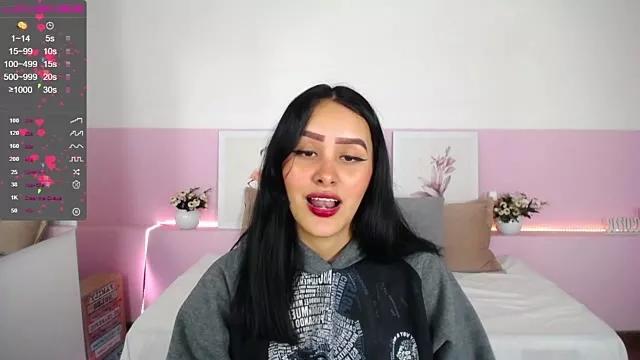 tati_saldarriaga from StripChat