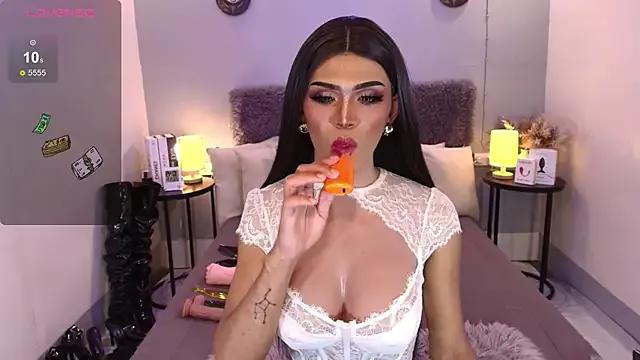 TatianaWil from StripChat