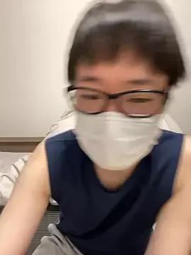 tatsuki_0909 from StripChat