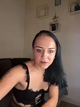 TattooLara webcams show profile image 