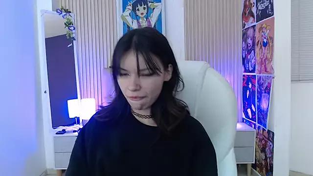 Discover our girls online shows and discover the company of countless livestreamers, with stunning shapes, sex toys and more.