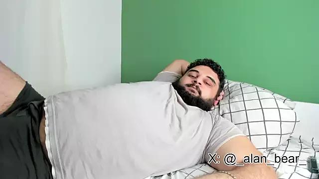 teddy_alan from StripChat