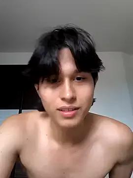 TeddyBear_07 from StripChat is Freechat