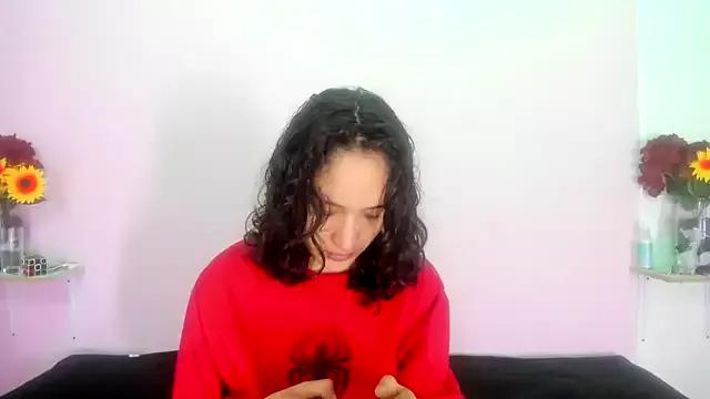 TeensNews18 from StripChat is Freechat