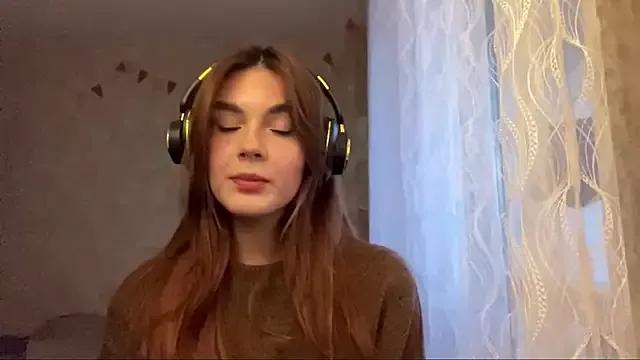 TeresitaLish from StripChat is Freechat
