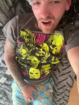 Photos of terryhawk from StripChat is Freechat