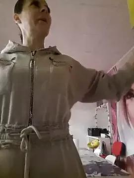 TessaKlarn from StripChat