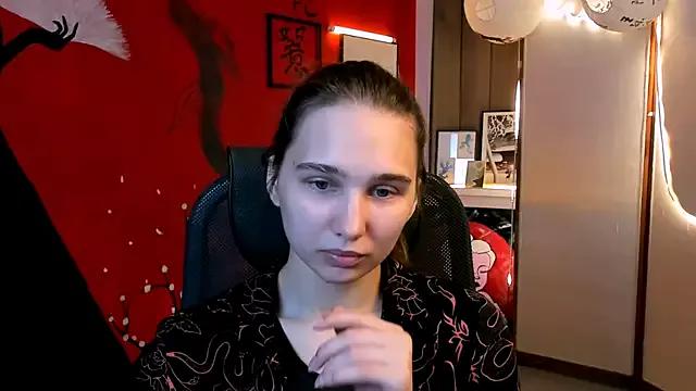 Discover our girls online shows and discover the company of countless livestreamers, with stunning shapes, sex toys and more.