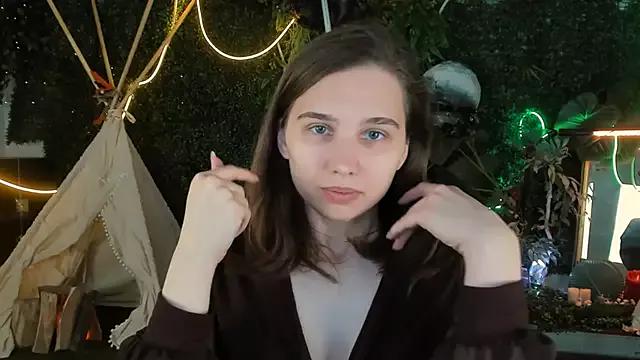 TessaMill from StripChat
