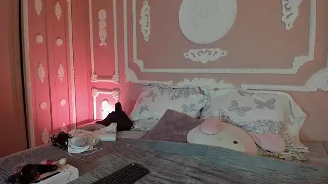 TessaRose from StripChat