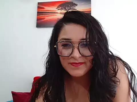 thalizdelvalle from StripChat is Freechat