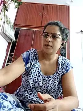 Photos of thanusi_2 from StripChat is Private