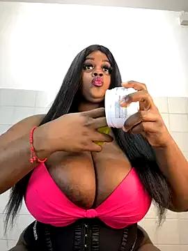 Discover our girls online shows and discover the company of countless livestreamers, with stunning shapes, sex toys and more.