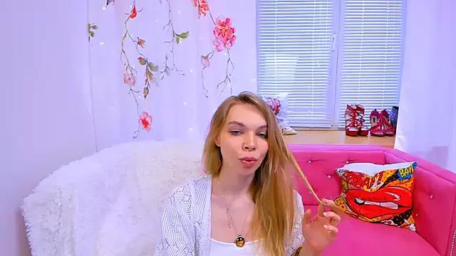 The_Deep_Passion from StripChat is Freechat