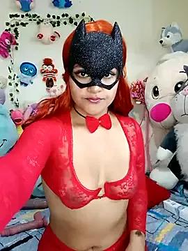 Discover our girls online shows and discover the company of countless livestreamers, with stunning shapes, sex toys and more.