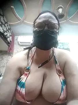 thehotlady from StripChat is Freechat