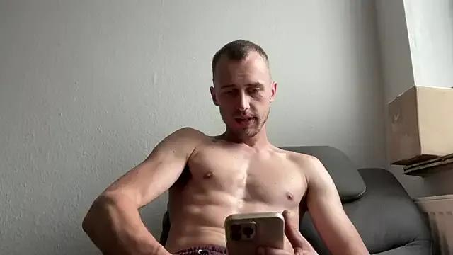 TheJerkingGuy from StripChat is Freechat