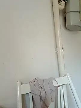 Themaskedgirl21 from StripChat is Freechat