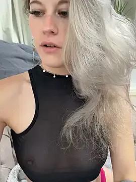 TheRealJessyLey from StripChat is Freechat