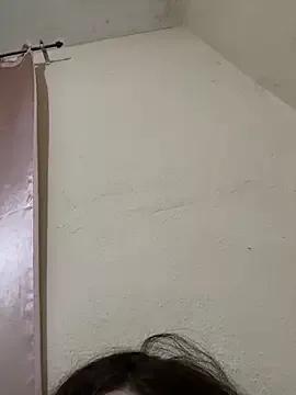 Theredcorazon from StripChat is Freechat