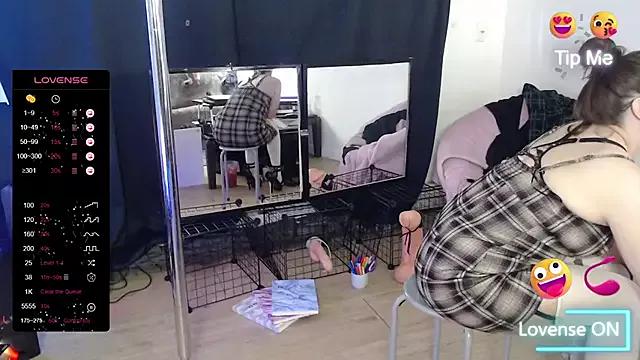 thewildechase from StripChat is Freechat