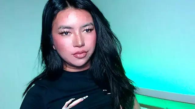 thinker_belle from StripChat is Freechat