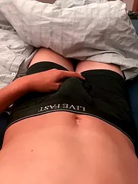 Thomas2606 from StripChat is Freechat