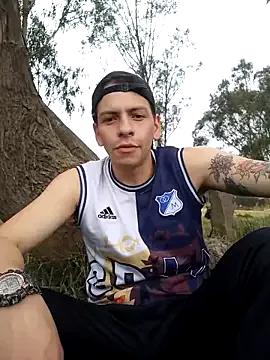 Thomasjons_ from StripChat is Freechat