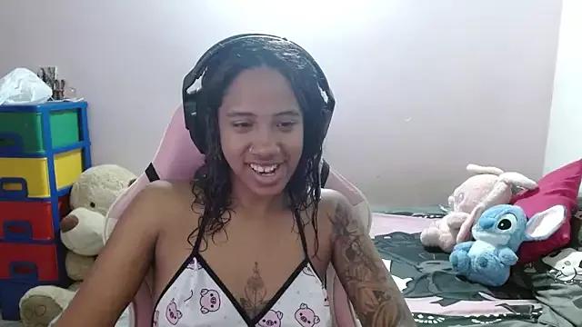TiffanyRoouse from StripChat