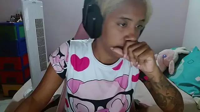 TiffanyRoouse from StripChat