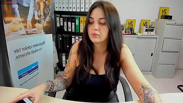 TiffanySweet from StripChat