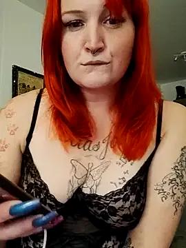 TiffiChantiT2 from StripChat is Freechat