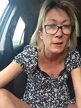 Timide_girl17 from StripChat
