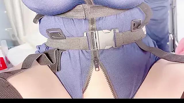 Photos of Tinababay from StripChat is Freechat