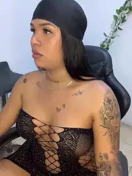Photos of tinalove7 from StripChat is Freechat