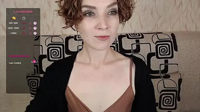 TinaWince from StripChat is Freechat