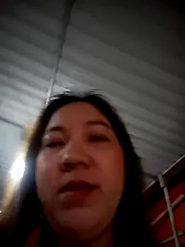 Tinilove68 webcams show profile image 