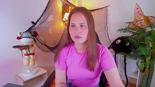 Tinky_kinky from StripChat is Freechat