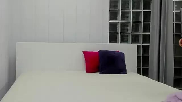Tiny_JuJu from StripChat is Freechat