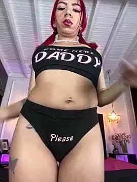 TinyMinyXXX from StripChat is Freechat
