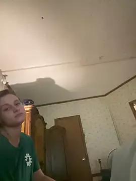 Tlynn from StripChat is Freechat