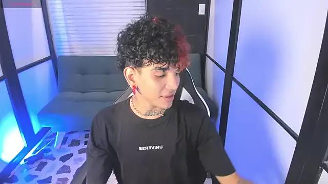 todoroki_666_ from StripChat