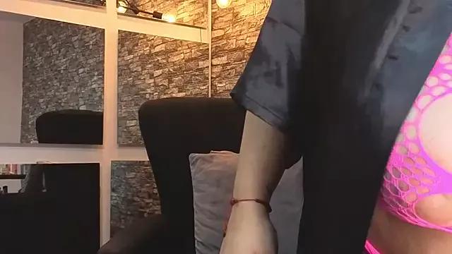 TokyoSky from StripChat is Freechat